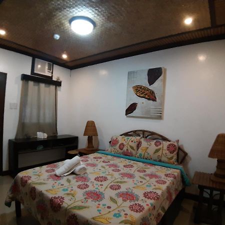 Dang Maria Bed And Breakfast Puerto Princesa Esterno foto